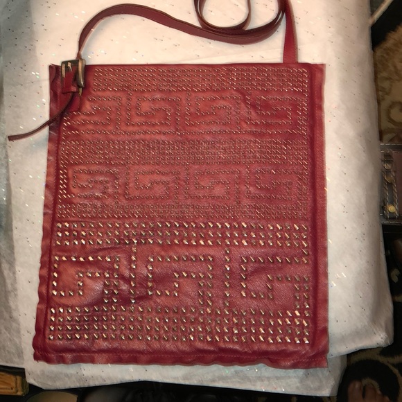 INGE RED STUDDED CROSSBODY HANDBAG. - Picture 2 of 8